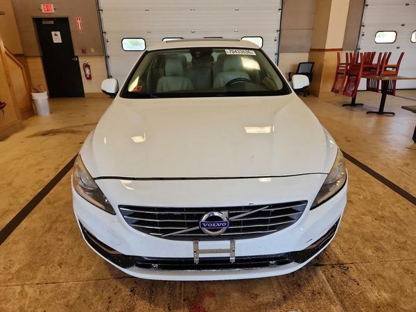2015 VOLVO S60 Premier (non R design) — DIRF