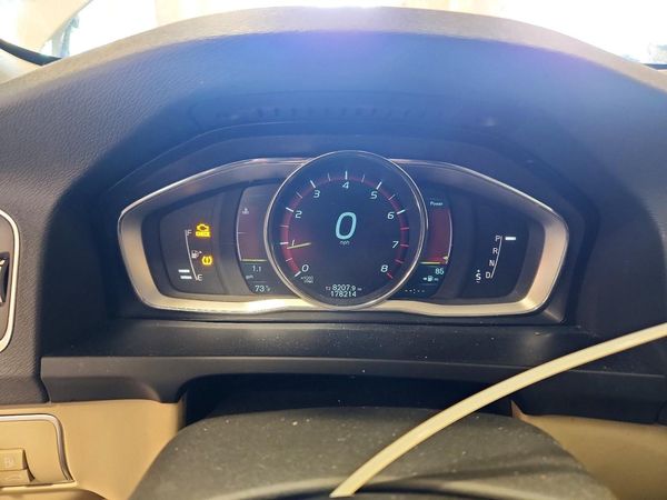 2015 VOLVO S60 Premier (non R design) — ODOM