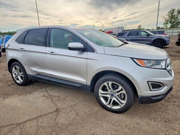 2017 FORD EDGE Titanium — Passenger 3/4