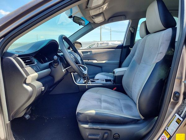 2016 TOYOTA CAMRY — DENT