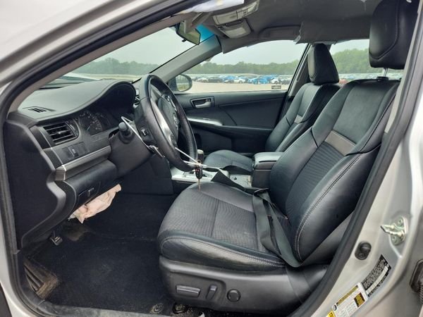 2014 TOYOTA CAMRY — DENT