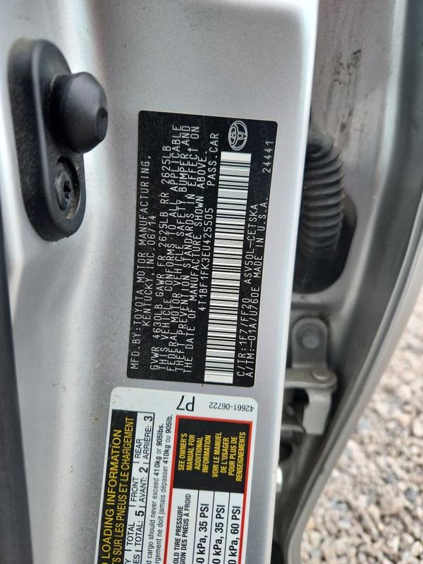 2014 TOYOTA CAMRY — VINS