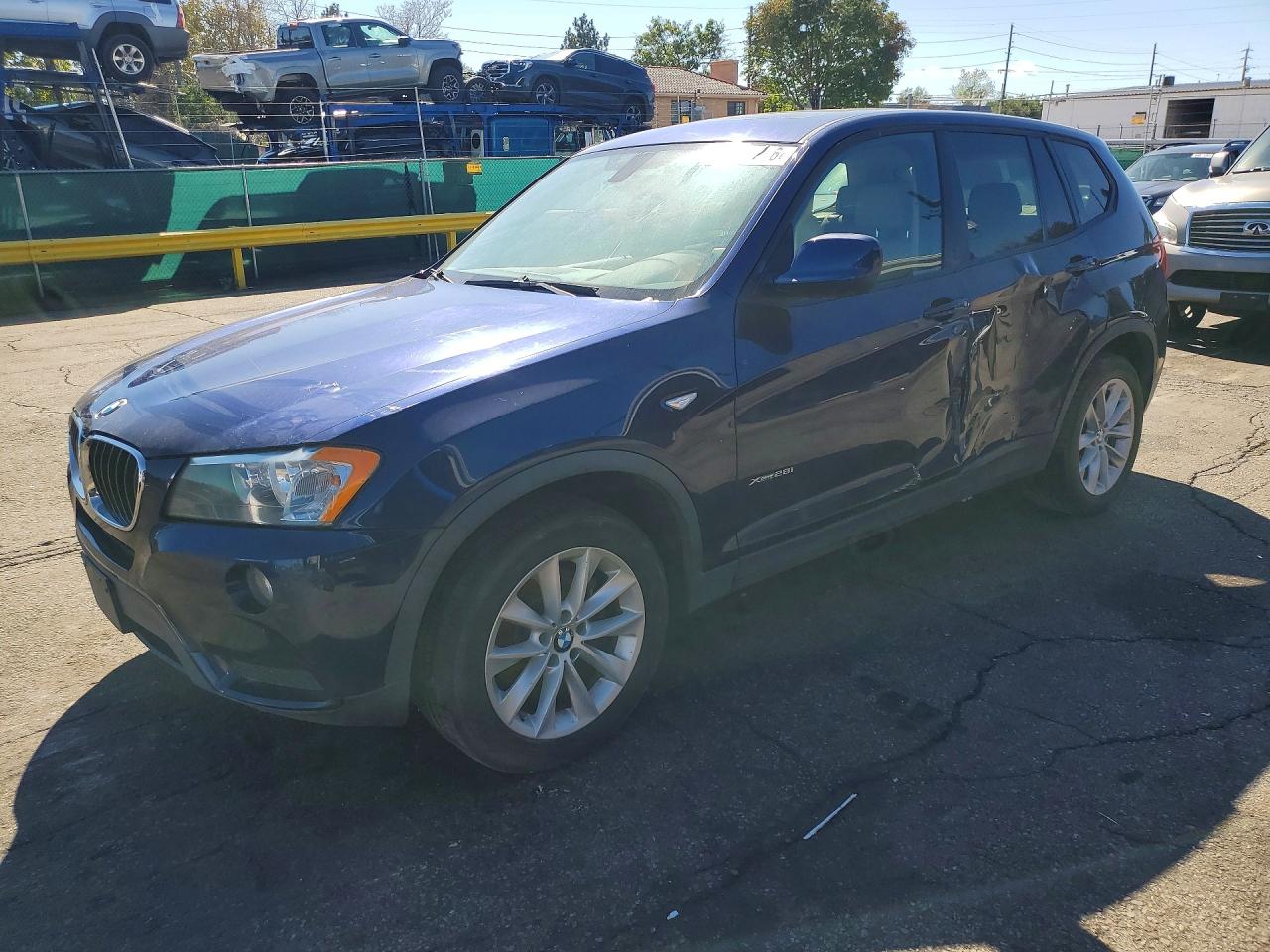 2013 BMW X3 XDRIVE2 xDrive28i — Front 3/4