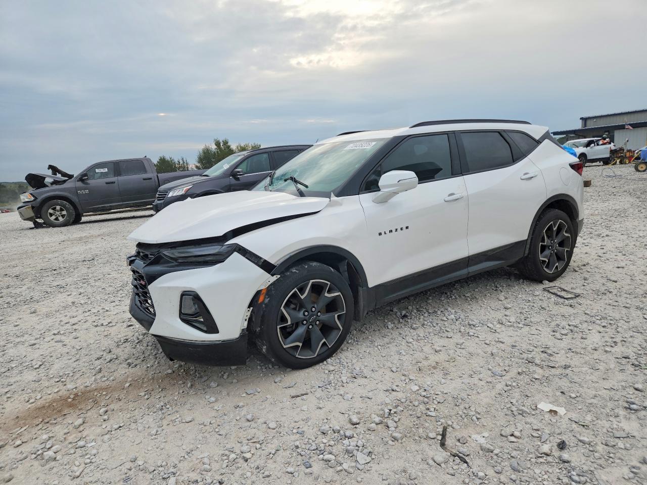 2020 CHEVROLET BLAZER RS — Front 3/4