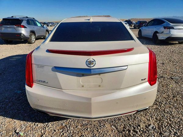 2014 CADILLAC XTS Platinum — DIRR