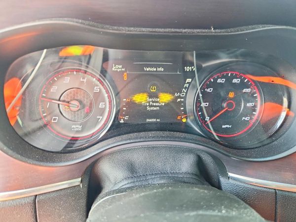 2017 DODGE CHARGER SE — ODOM