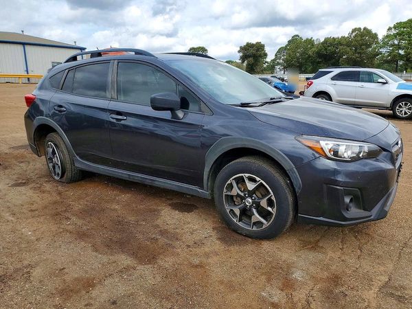 2018 SUBARU CROSSTREK Base — Passenger 3/4