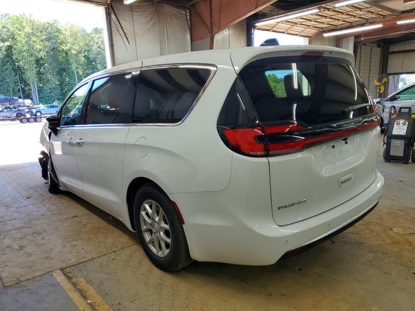 2027 CHRYSLER PACIFICA Select — DSRA