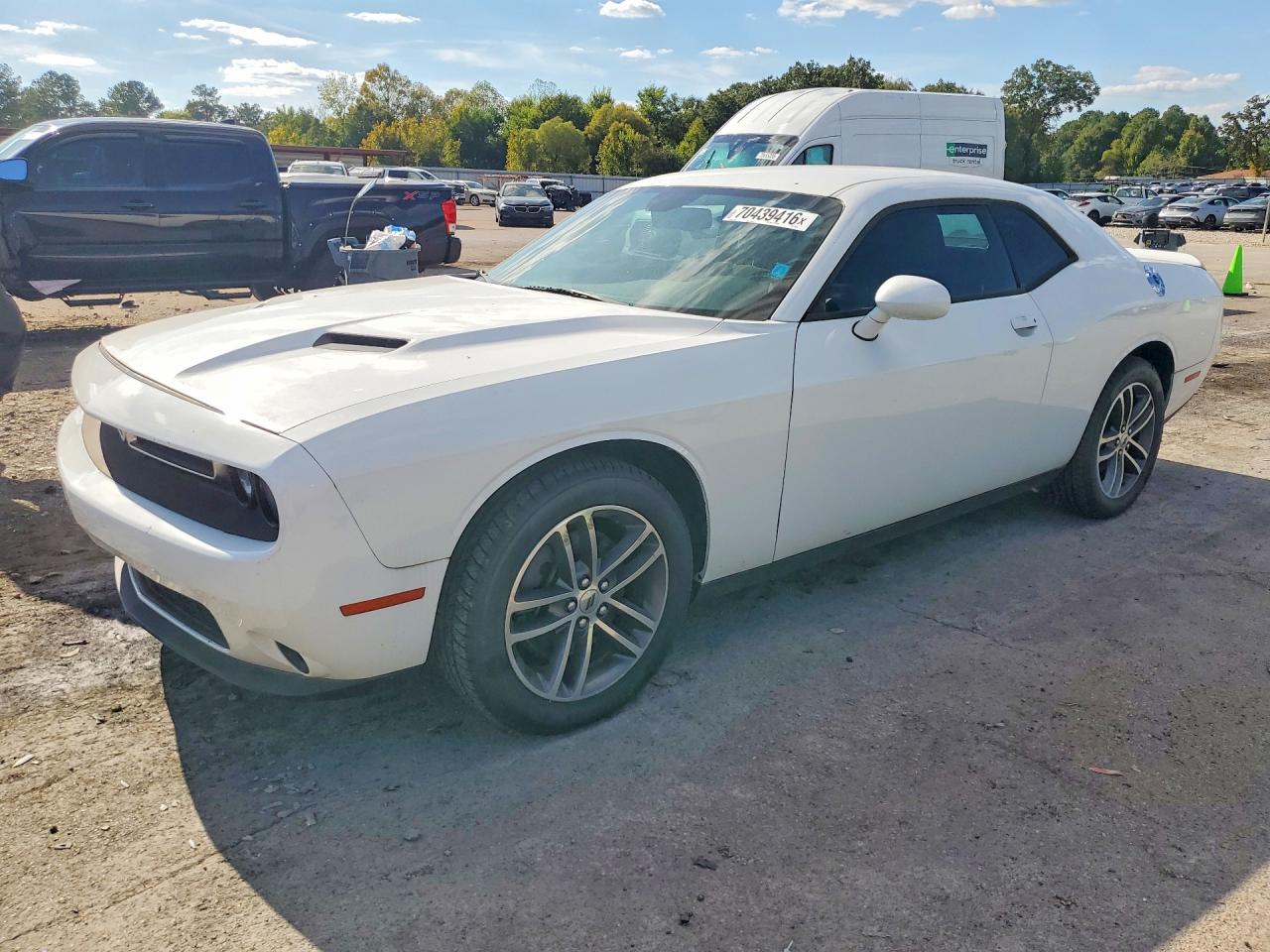 2019 DODGE CHALLENGER SXT — Front 3/4