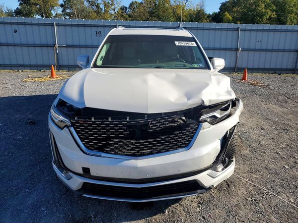2021 CADILLAC XT6 Premium Luxury — DIRF