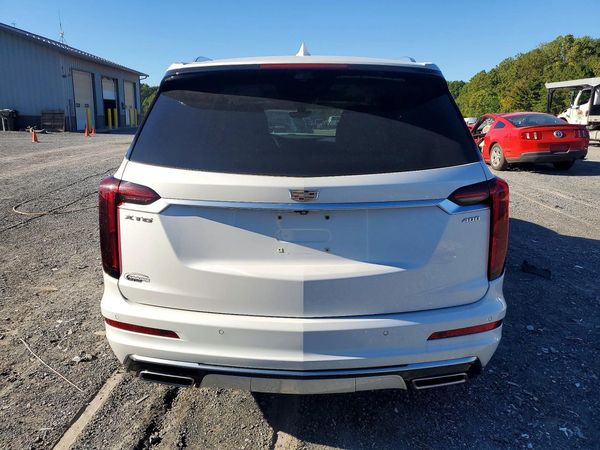 2021 CADILLAC XT6 Premium Luxury — DIRR