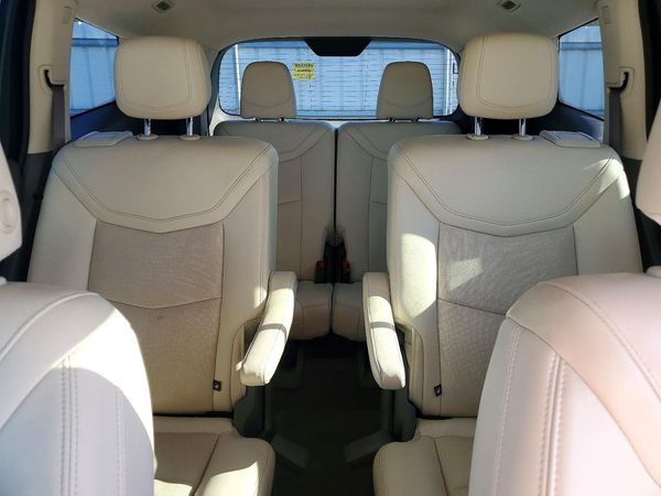 2021 CADILLAC XT6 Premium Luxury — SUVN