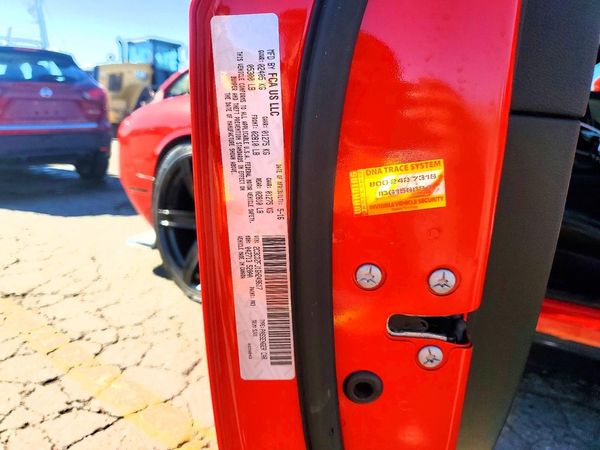2016 DODGE CHALLENGER R/T SCAT Pack — VINS