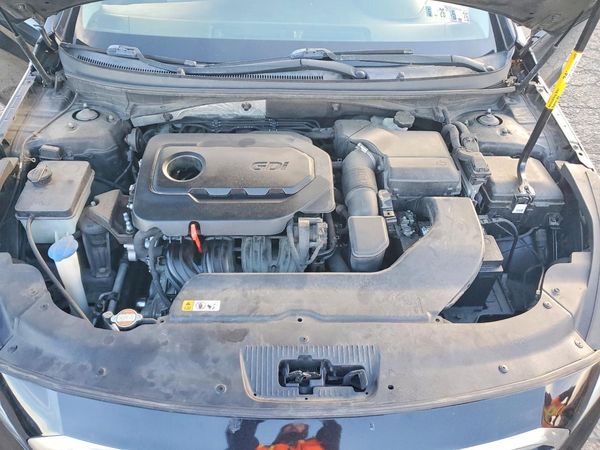 2015 HYUNDAI SONATA SE, ECO — Engine bay