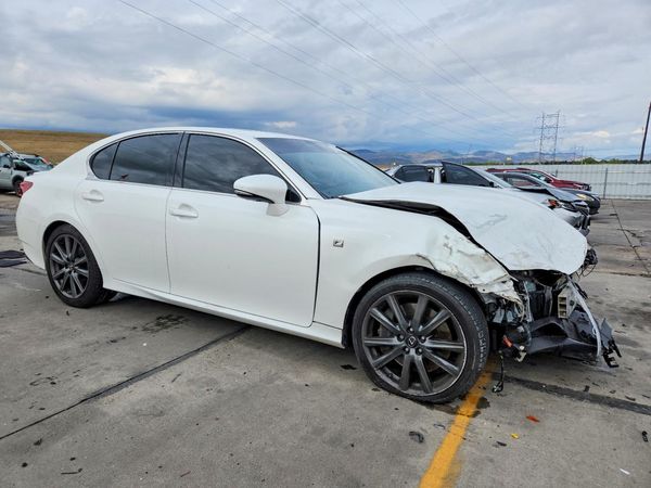 2013 LEXUS GS 350 — Passenger 3/4