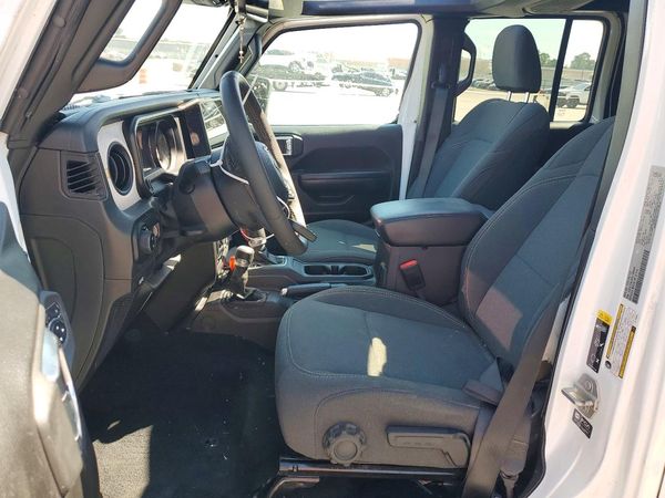 2024 JEEP GLADIATOR Sport — DENT