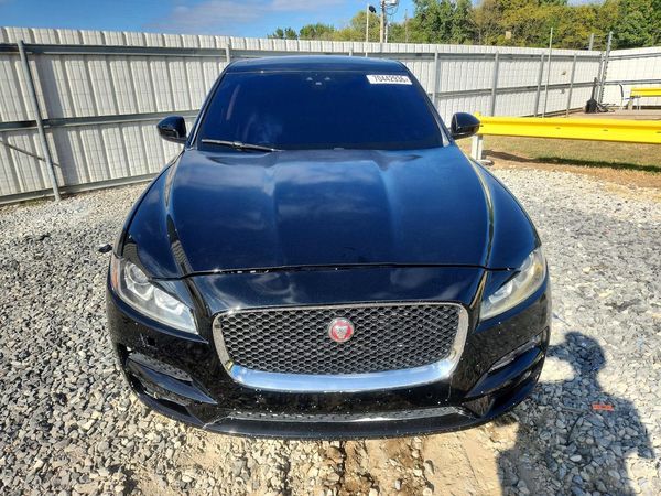 2019 JAGUAR F-PACE Prestige — DIRF