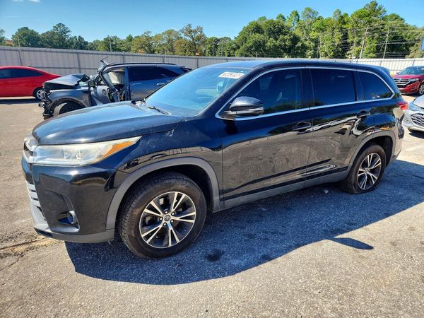 2019 TOYOTA HIGHLANDER — DSFA — Front 3/4