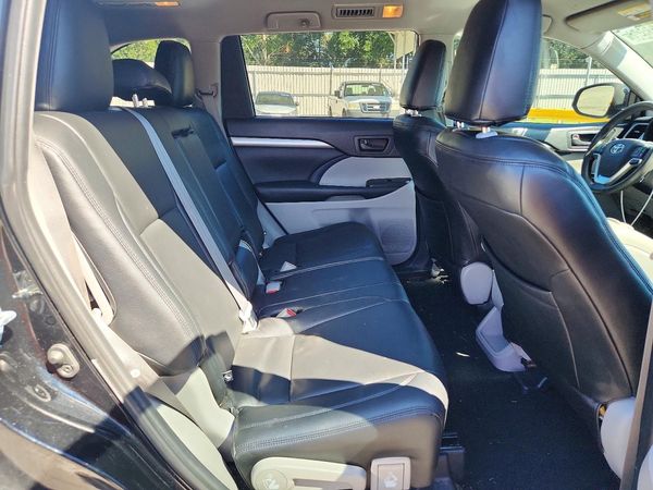 2019 TOYOTA HIGHLANDER LE — PSRS