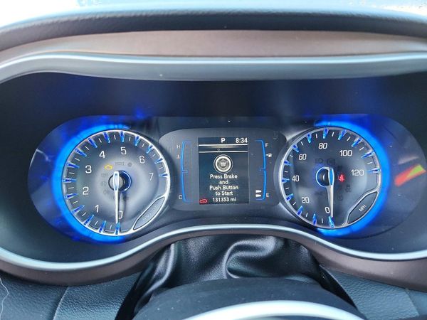 2019 CHRYSLER PACIFICA Touring L — ODOM