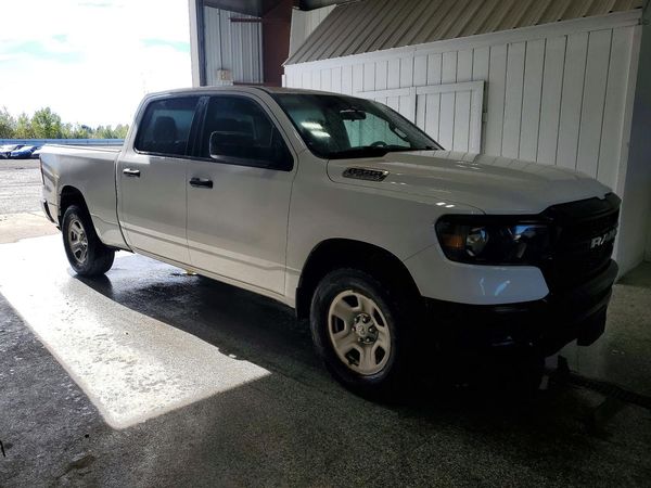 2023 RAM 1500 Tradesman — Passenger 3/4