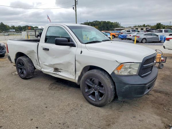 2018 RAM 1500 ST — Passenger 3/4