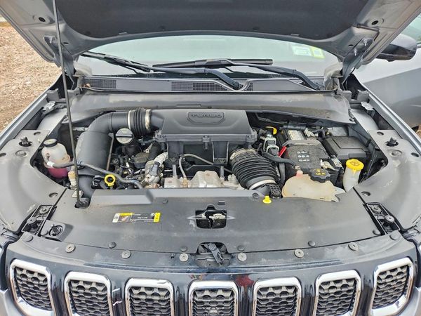 2023 JEEP COMPASS Limited — Engine bay