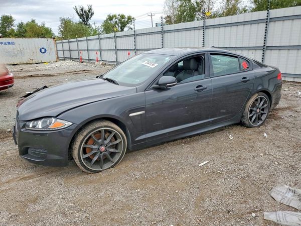2015 JAGUAR XF Sport & Portfolio — Front 3/4