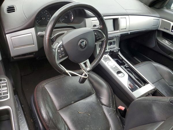 2015 JAGUAR XF Sport & Portfolio — CKPT