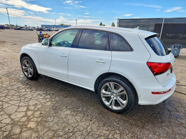 2013 AUDI Q5 Premium Plus — DSRA