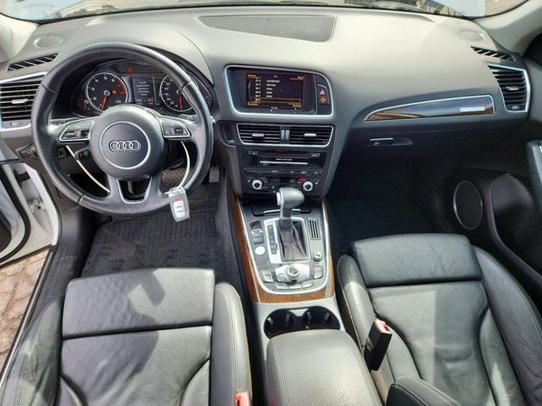 2013 AUDI Q5 Premium Plus — CKPT
