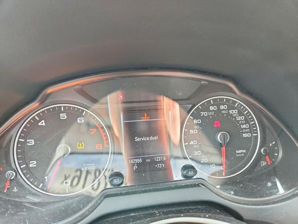 2013 AUDI Q5 Premium Plus — ODOM