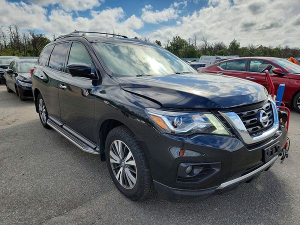 2020 NISSAN PATHFINDER SL — Passenger 3/4