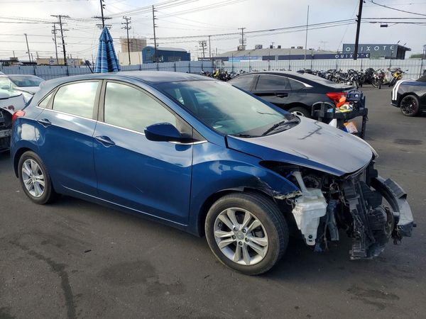 2015 HYUNDAI ELANTRA GLS(Middle grade) — Passenger 3/4