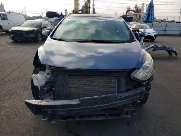 2015 HYUNDAI ELANTRA GLS(Middle grade) — DIRF