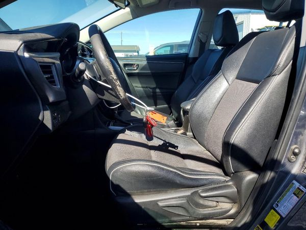 2015 TOYOTA COROLLA L/LE — DENT
