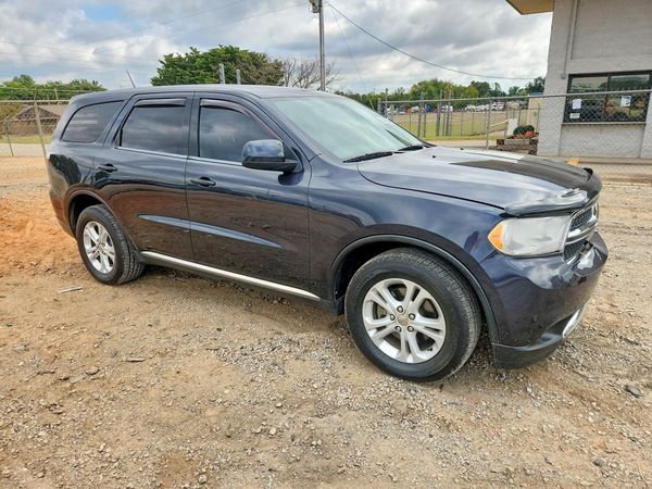 2012 DODGE DURANGO SXT — Passenger 3/4