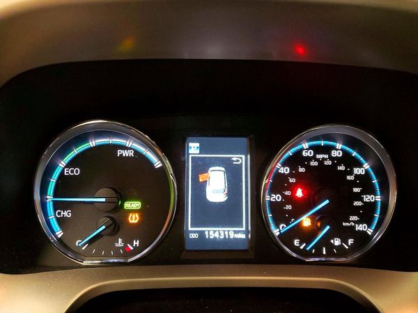 2016 TOYOTA RAV4 XLE (M Grade) — ODOM