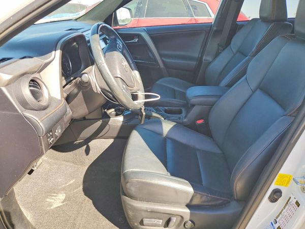 2016 TOYOTA RAV4 SE (S Grade) — DENT
