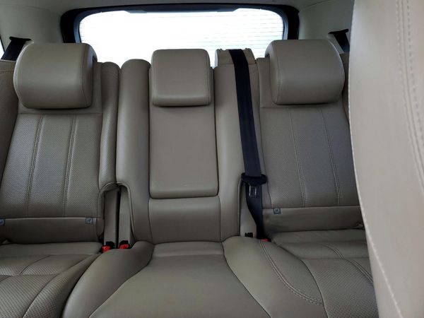 2013 LAND ROVER RANGEROVER HSE LUX — SUVN