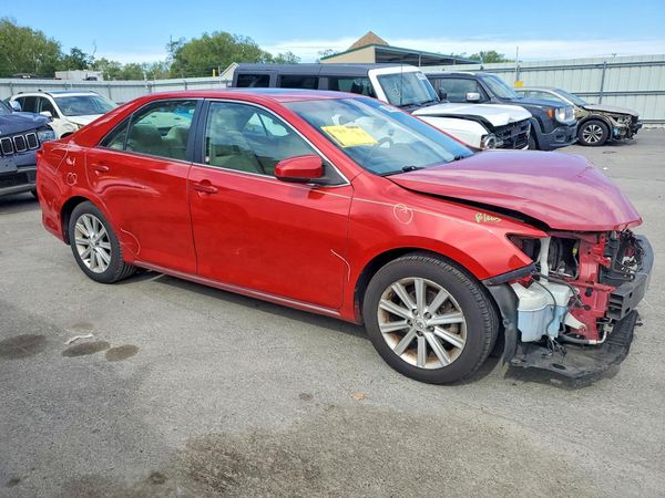 2012 TOYOTA CAMRY — Passenger 3/4