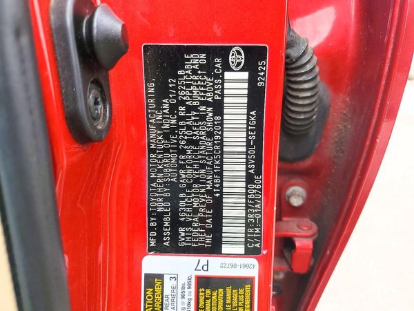 2012 TOYOTA CAMRY — VINS