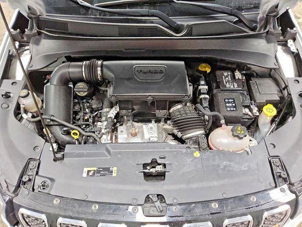 2023 JEEP COMPASS Limited — Engine bay
