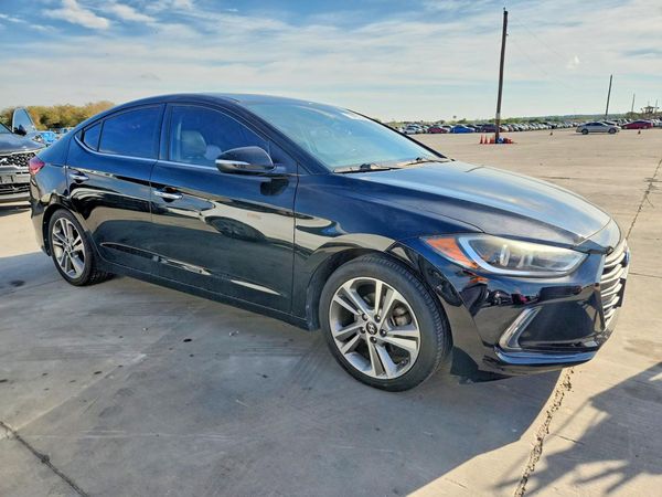 2017 HYUNDAI ELANTRA — Passenger 3/4