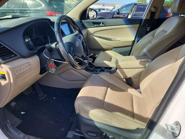 2016 HYUNDAI TUCSON — DENT