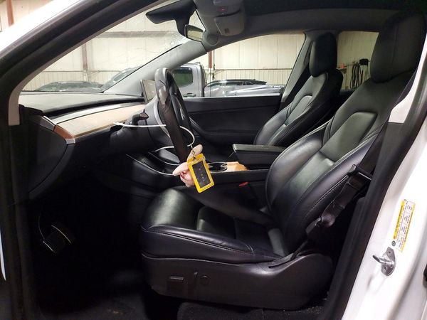 2020 TESLA MODEL Y — DENT