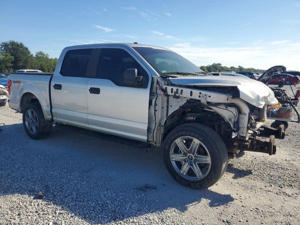 2018 FORD F150 — Passenger 3/4