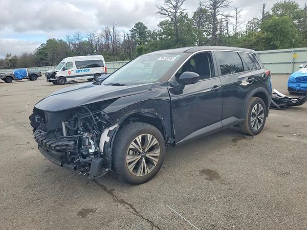2023 NISSAN ROGUE SV — Front 3/4