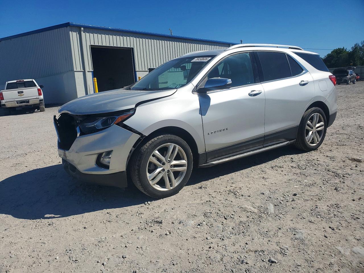 2018 CHEVROLET EQUINOX Premier (2LZ) — Front 3/4