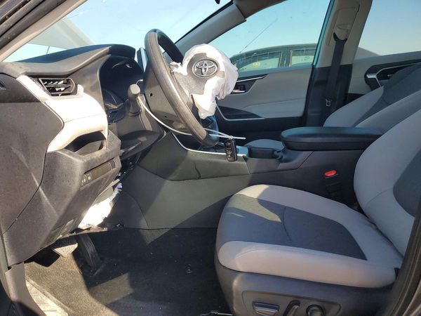2024 TOYOTA RAV4 — DENT